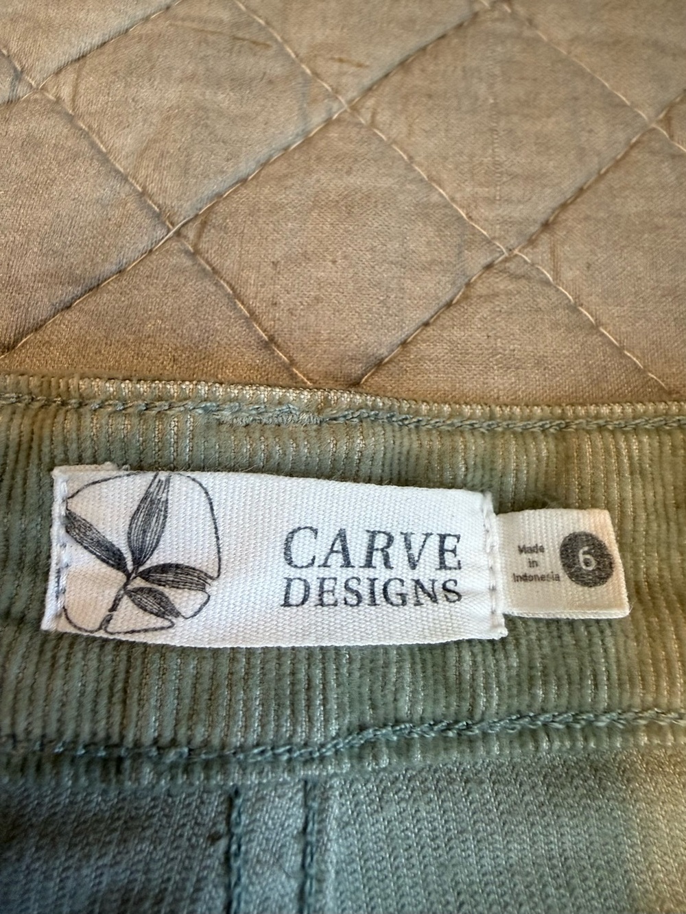 Carve Designs Oahu stretch cord hi rise  short size 6 - Picture 4 of 7
